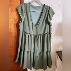 Altrd State hunter green dress
